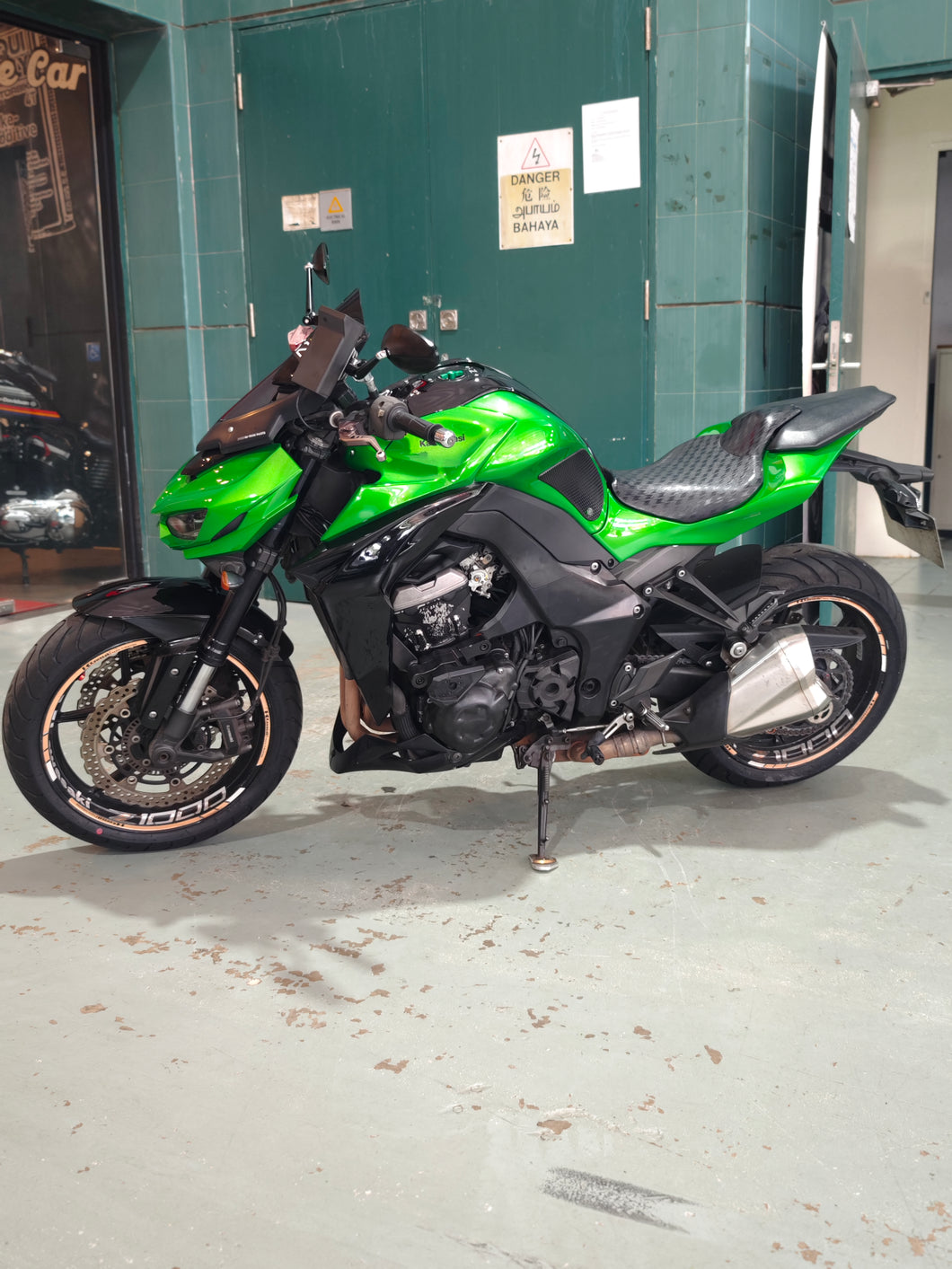Kawasaki Z1000