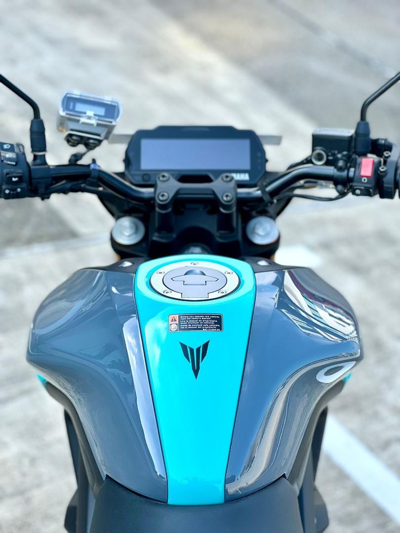 https://autoexchange.com.sg/cdn/shop/products/yamaha_mt15_v2_abs_for_rent_1663751886_cf12abdb_progressive_1024x1024@2x.jpg?v=1665117665
